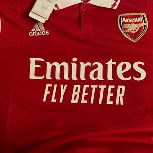 Arsenal 22-23 Replica Jersey
